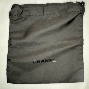 Small CHANEL dust bag, Black